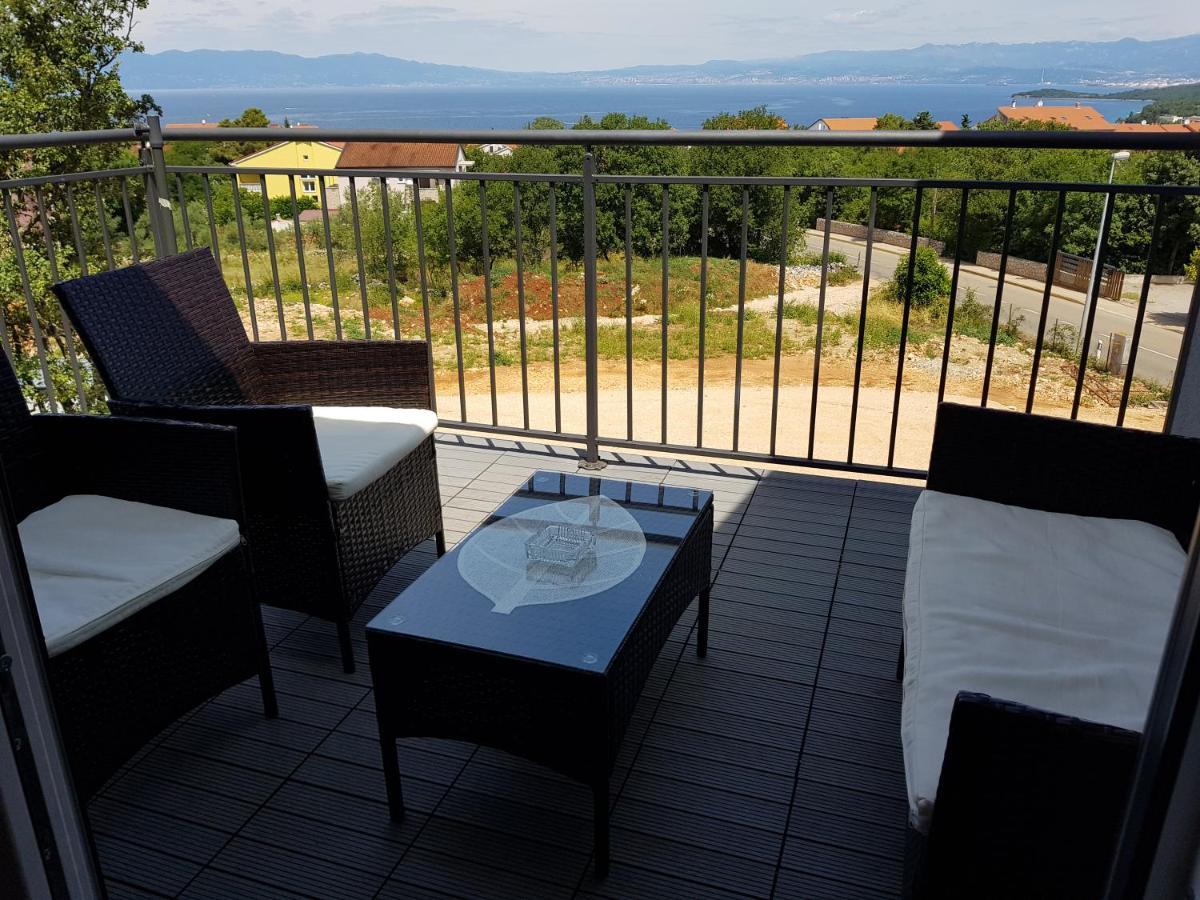Apartmani Zaric Malinska Bagian luar foto