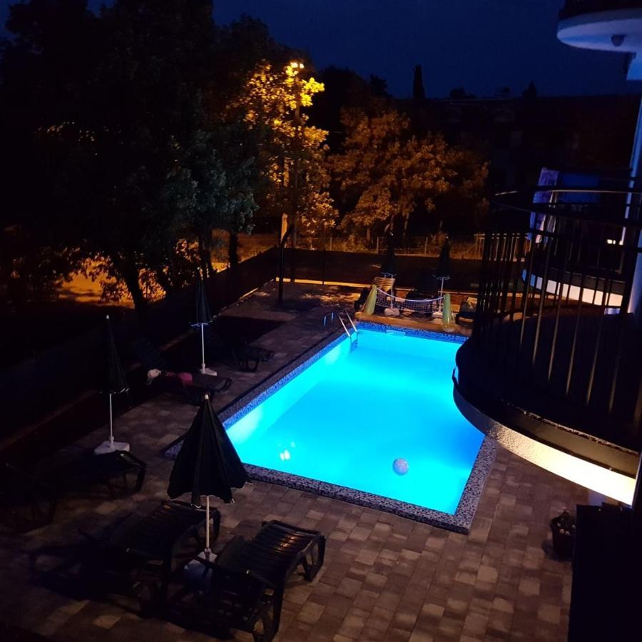 Apartmani Zaric Malinska Bagian luar foto