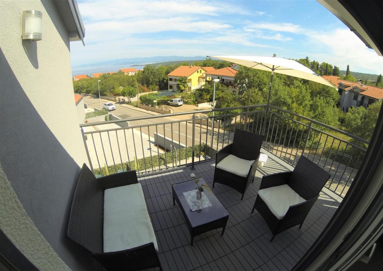 Apartmani Zaric Malinska Bagian luar foto